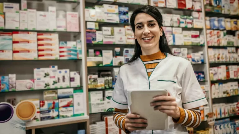 requisitos-para-abrir-una-farmacia