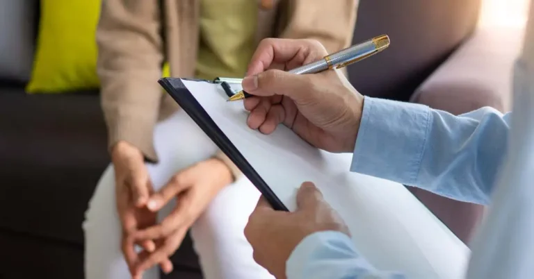 Requisitos para ejercer como psiquiatra privado en España