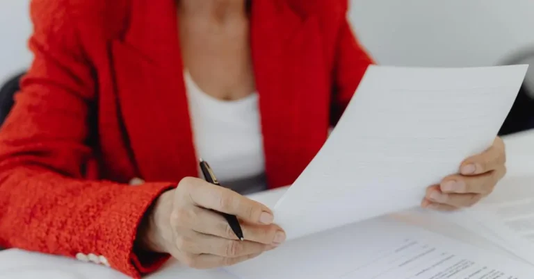 Autorizaciones sanitarias: qué son, requisitos y cómo obtenerlas